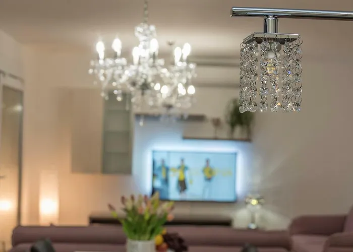 Penthouse Jure *