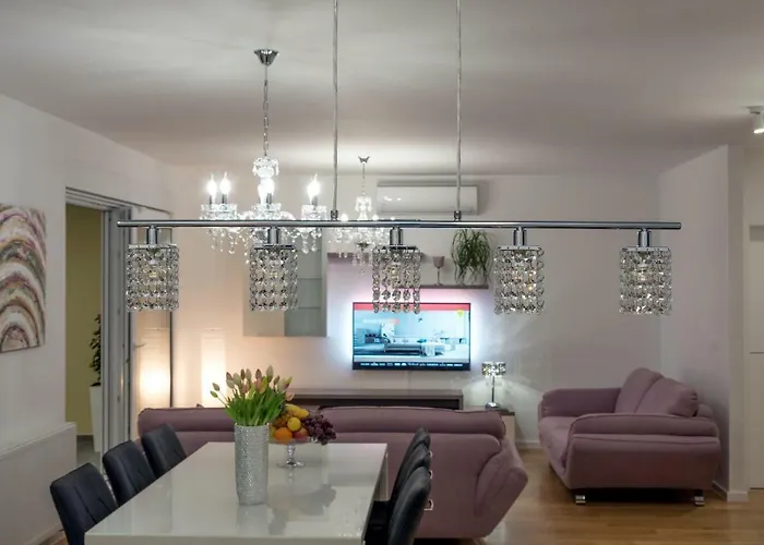 Penthouse Jure *
