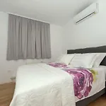 شقة Penthouse Jure ماكارسكا