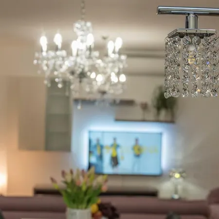 Penthouse Jure *