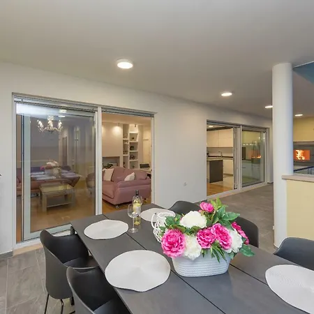 Penthouse Jure * Makarska